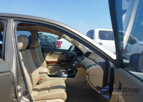 2010 Honda Accord 2.4 Ex-L from USA, damaged, VIN 1HGCP2F8XAA166783